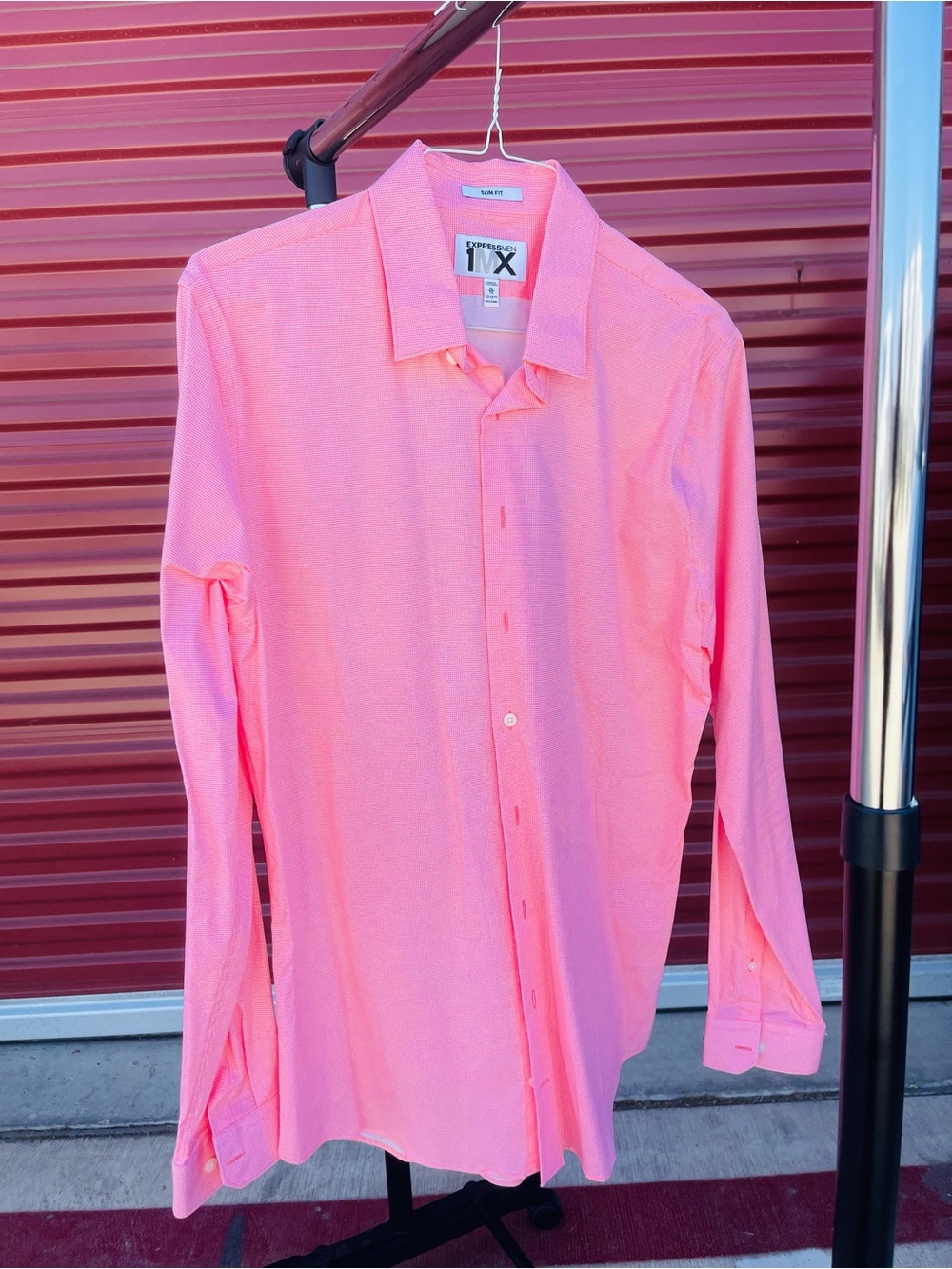 Express Men’s Pink Long-Sleeve Dress Shirt